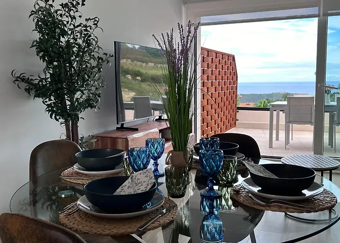 El Balcon De Oyambre - Vistas Al Mar Y Montana Canales (Cantabria)