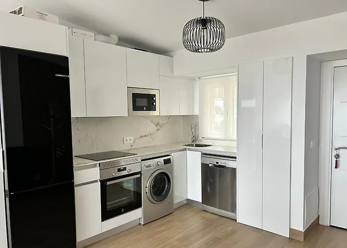 El Balcon De Oyambre - Vistas Al Mar Y Montana Canales (Cantabria)