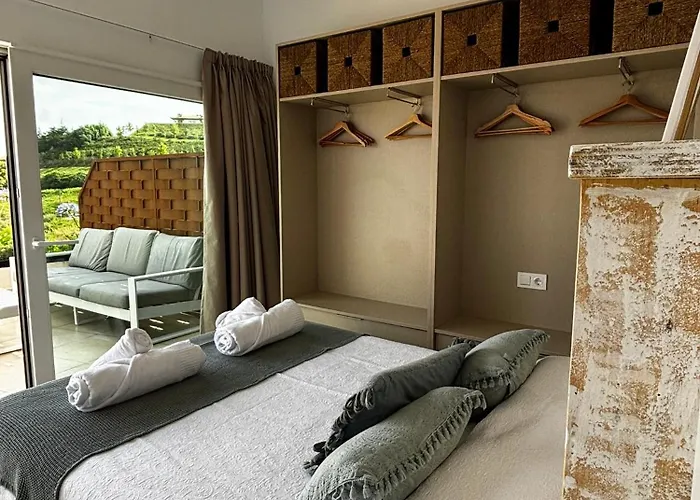 El Balcon De Oyambre - Vistas Al Mar Y Montana Canales (Cantabria)